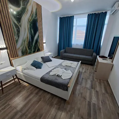 La Playa - Studiouri Pe Plaja Cu Sezlong Inclus Apartament *