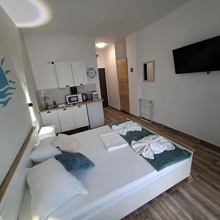 LA PLAYA - Studiouri pe plaja cu sezlong inclus * Eforie Nord